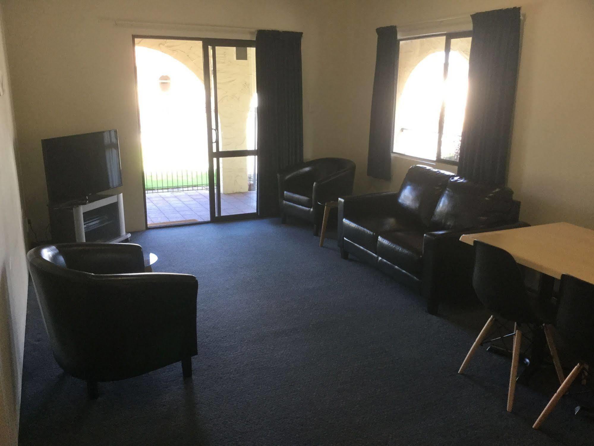 Captains Quarters Motor Inn Cambridge Dış mekan fotoğraf